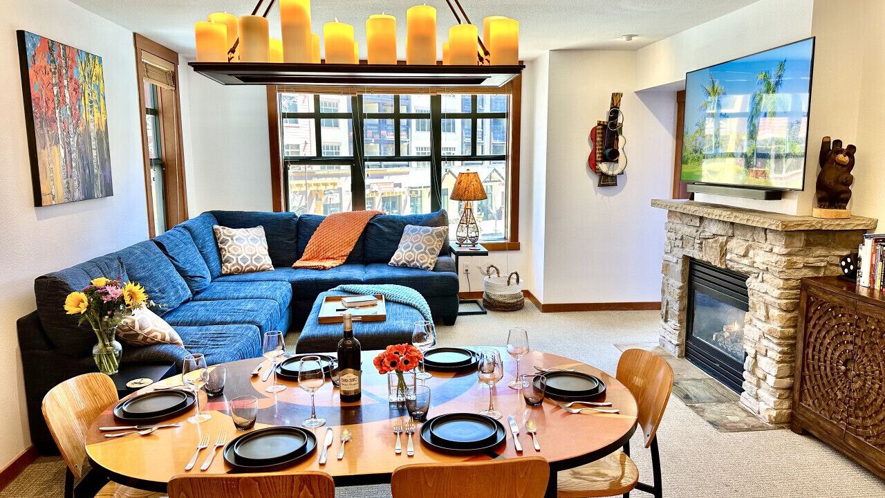 Photo of Livingroom in Mammoth Lakes
