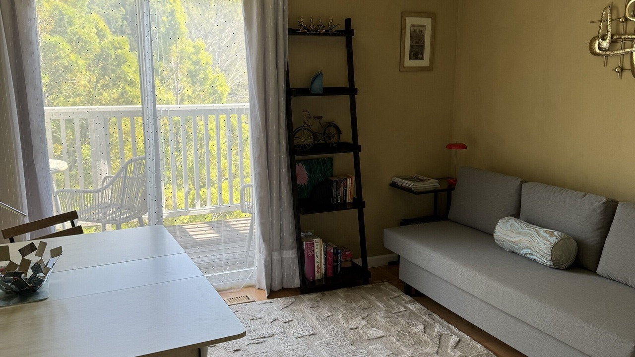 Photo of Livingroom in West End