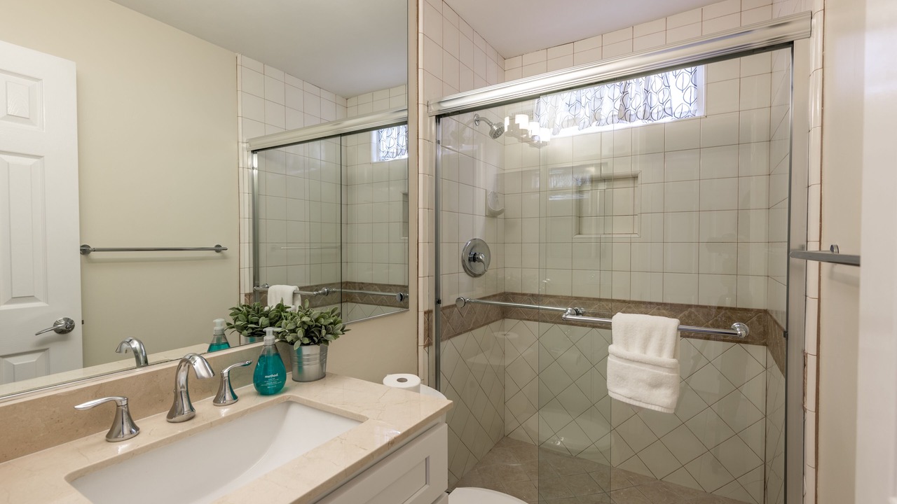 Photo of Bathroom in Santa Ana Heights