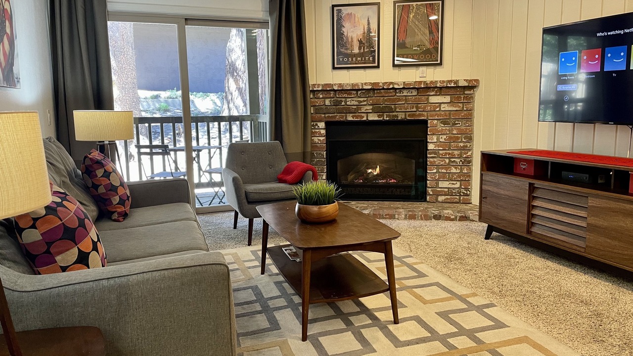 Photo of Livingroom in Mammoth Lakes