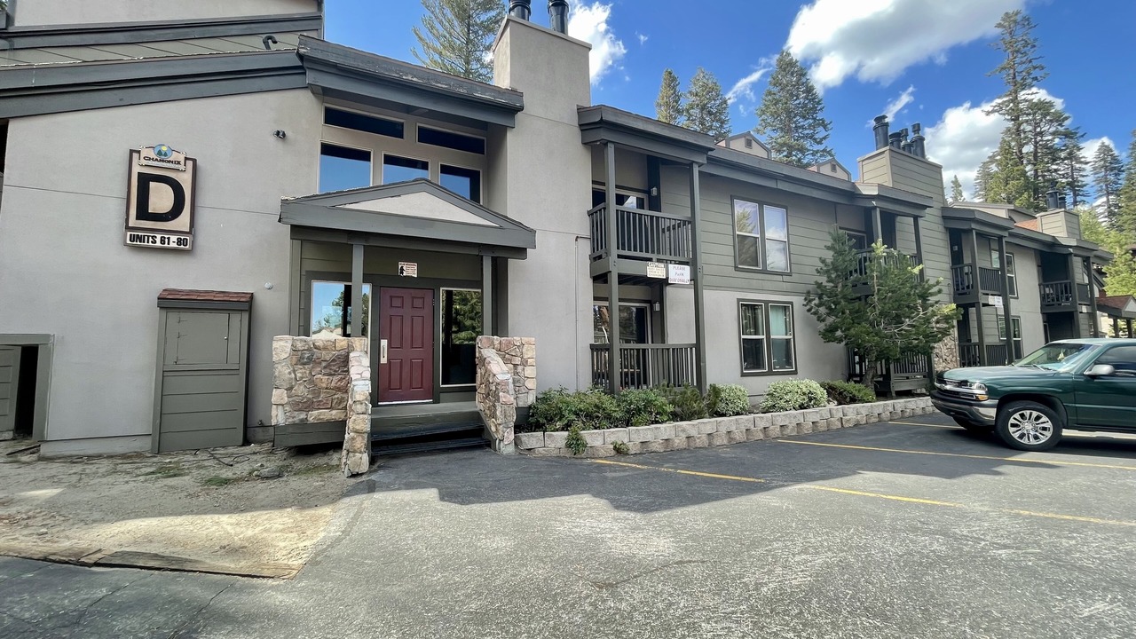Photo of Outdoor in Mammoth Lakes