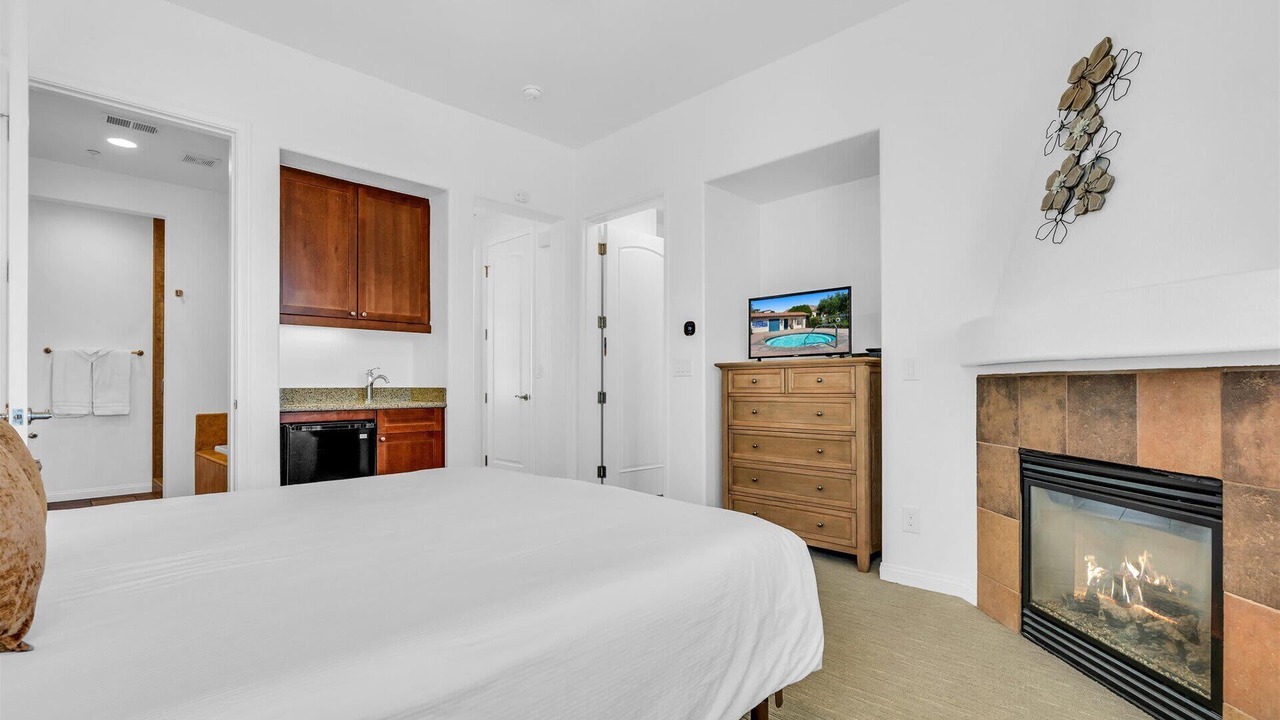 Photo of Bedroom in La Quinta