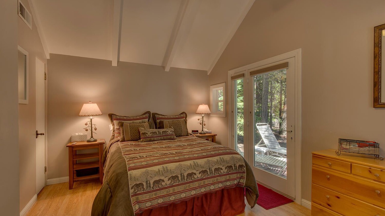Photo of Bedroom in Tahoma