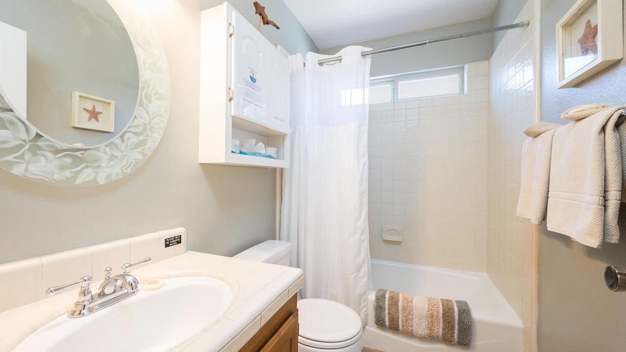 Photo of Bathroom in Marine Terrace