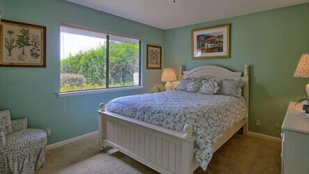 Photo of Bedroom in Pine Knolls Estates