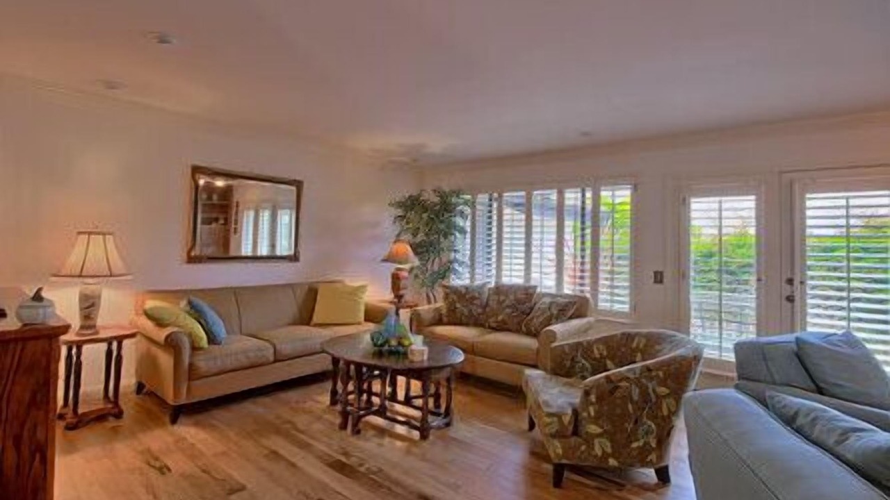 Photo of Livingroom in Pine Knolls Estates