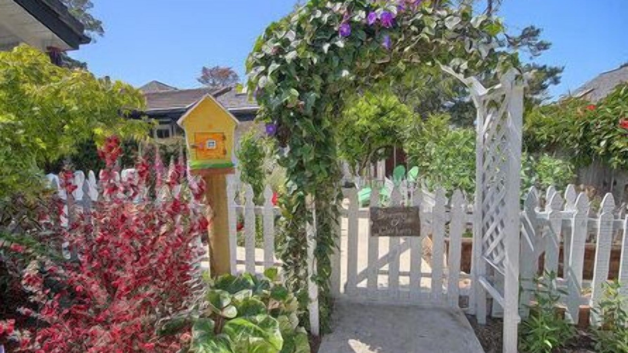 Photo of Outdoor in Pine Knolls Estates