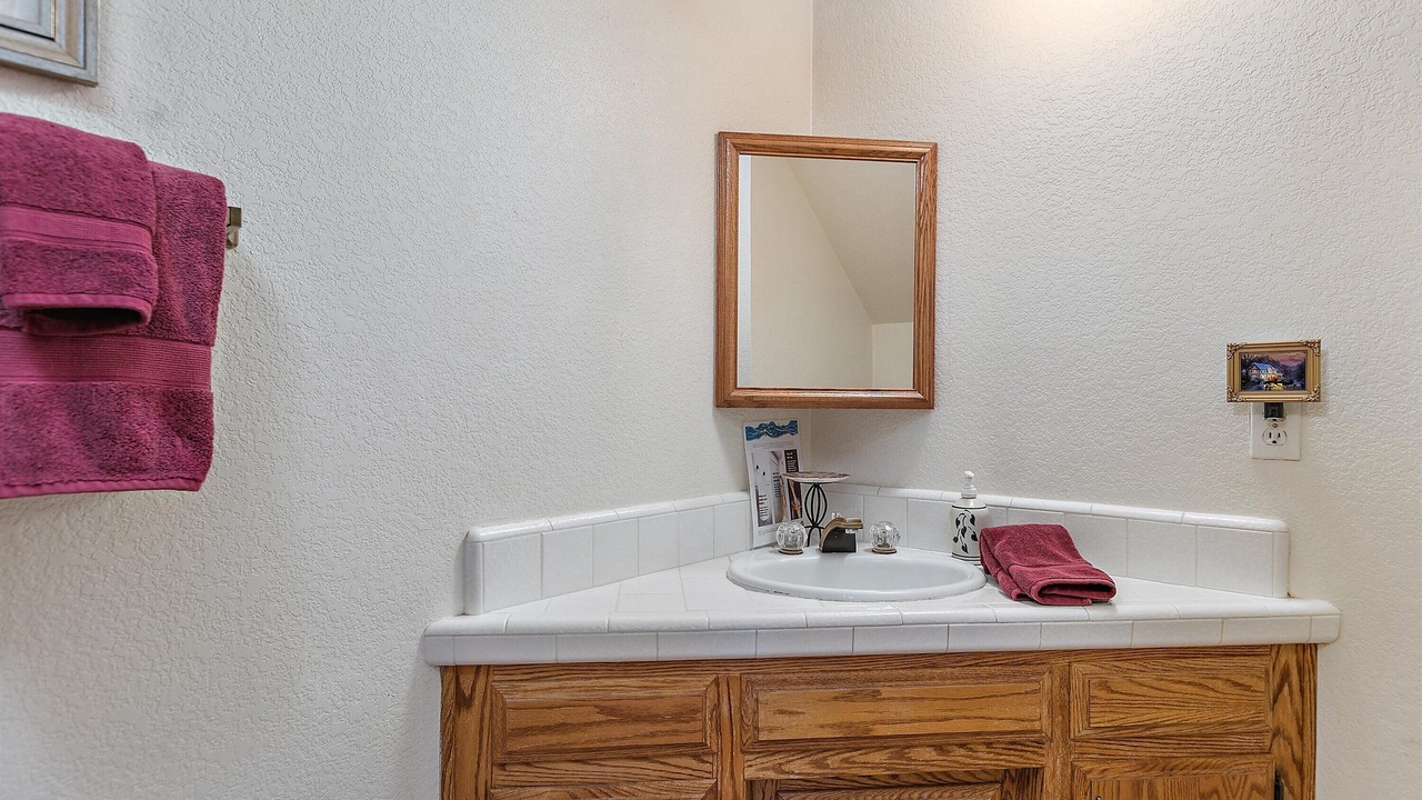 Photo of Bathroom in Lodge Hill