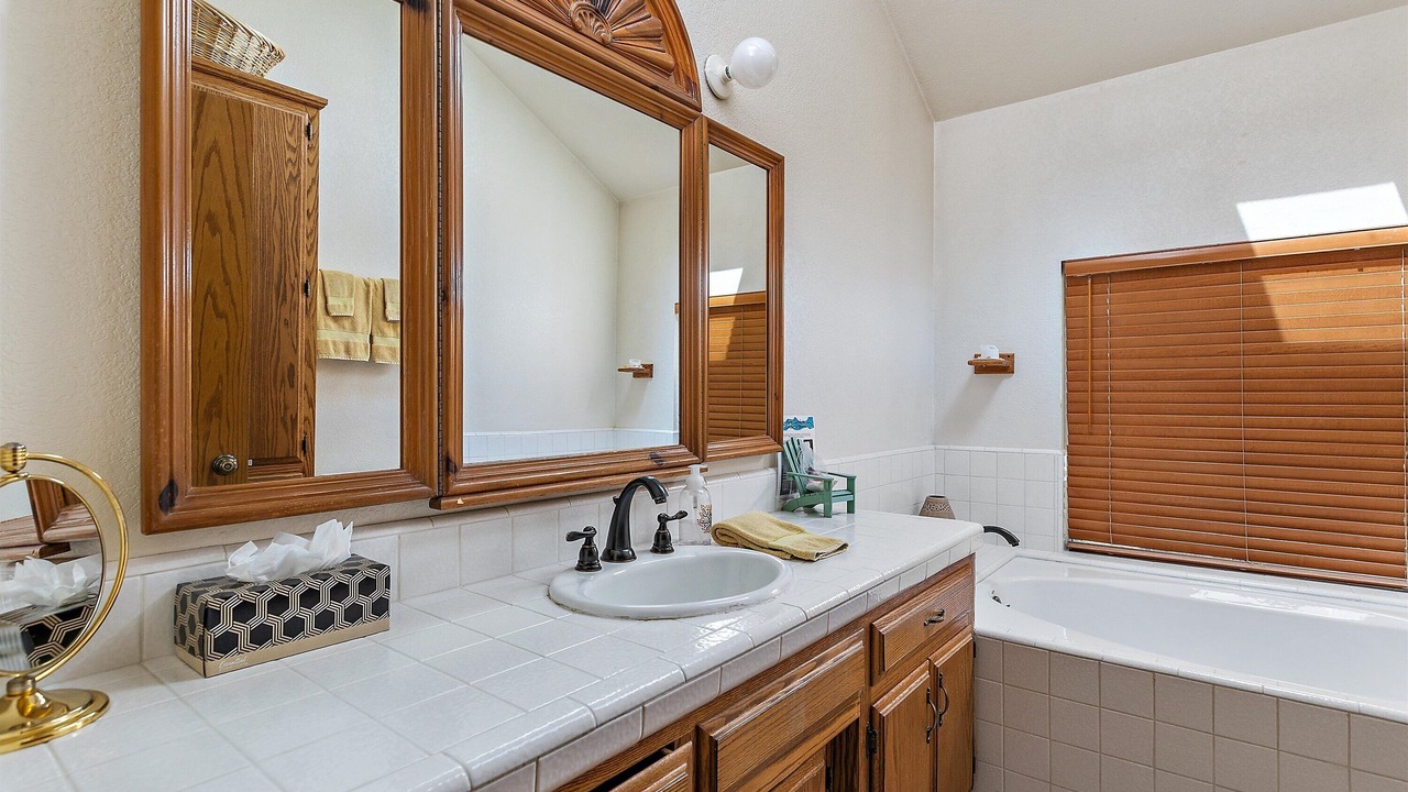 Photo of Bathroom in Lodge Hill