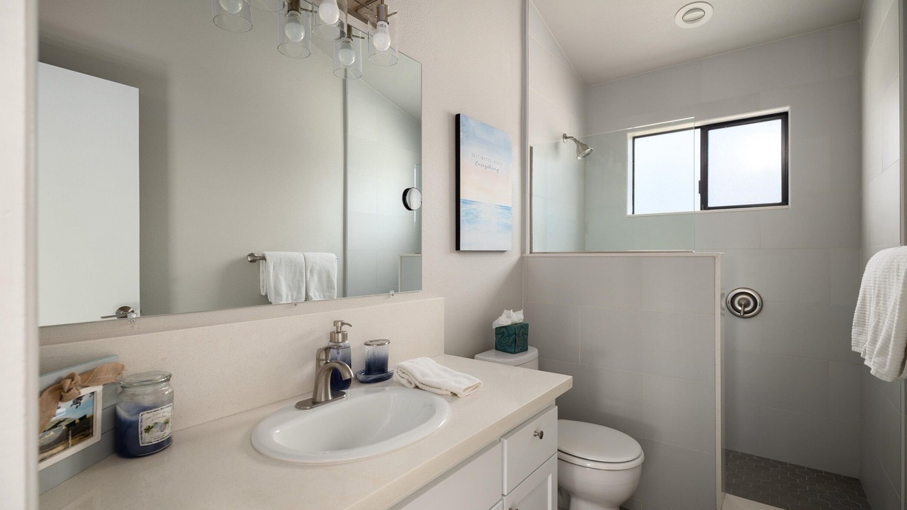 Photo of Bathroom in Marine Terrace