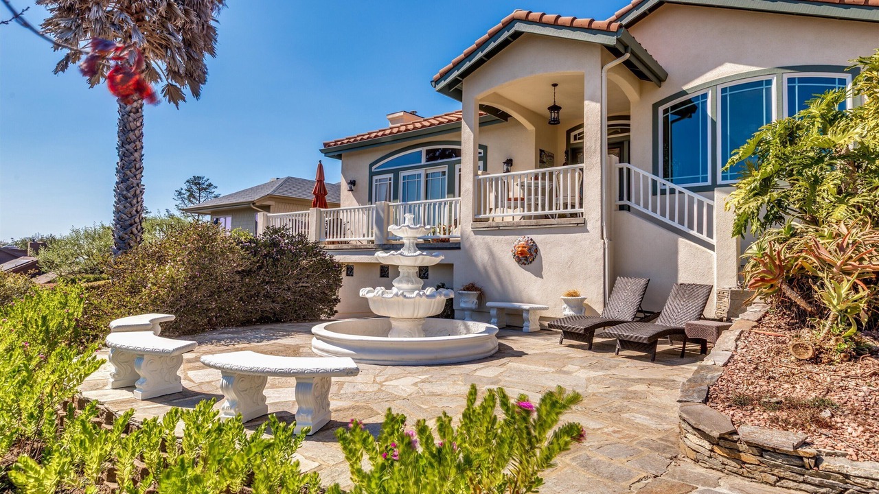 Photo of Patio Balcony in Marine Terrace