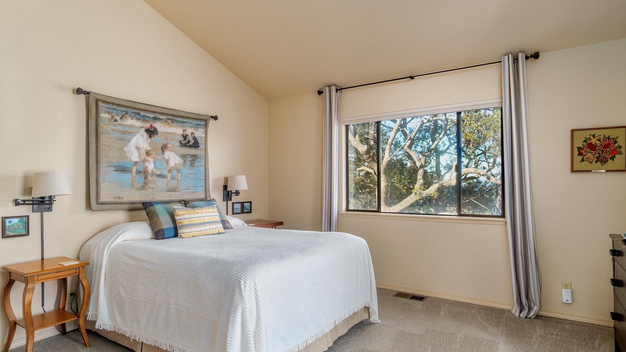 Photo of Bedroom in Lodge Hill