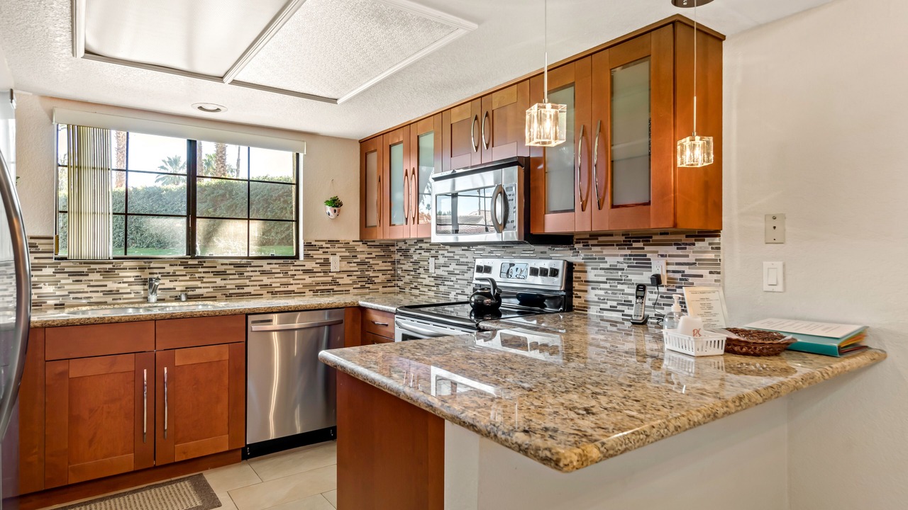 Photo of Kitchen in Tahquitz River Estates