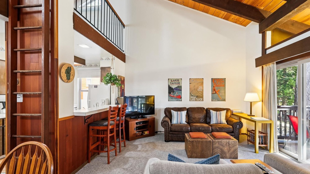 Photo of Livingroom in Dollar Point
