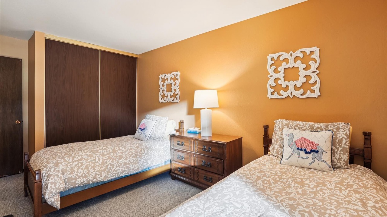 Photo of Bedroom in Dollar Point