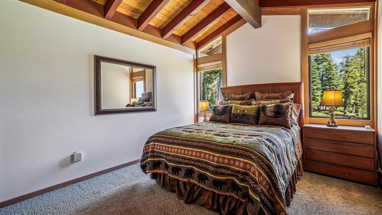 Photo of Bedroom in Tahoe City