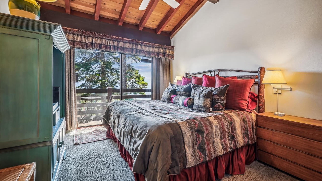 Photo of Bedroom in Tahoe City