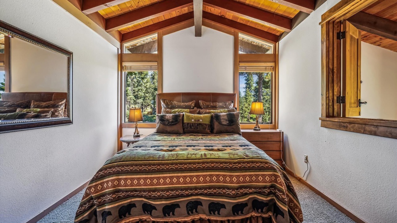 Photo of Bedroom in Tahoe City