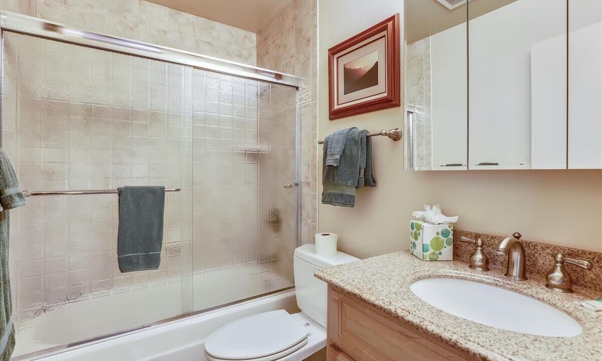 Photo of Bathroom in Lake Forest