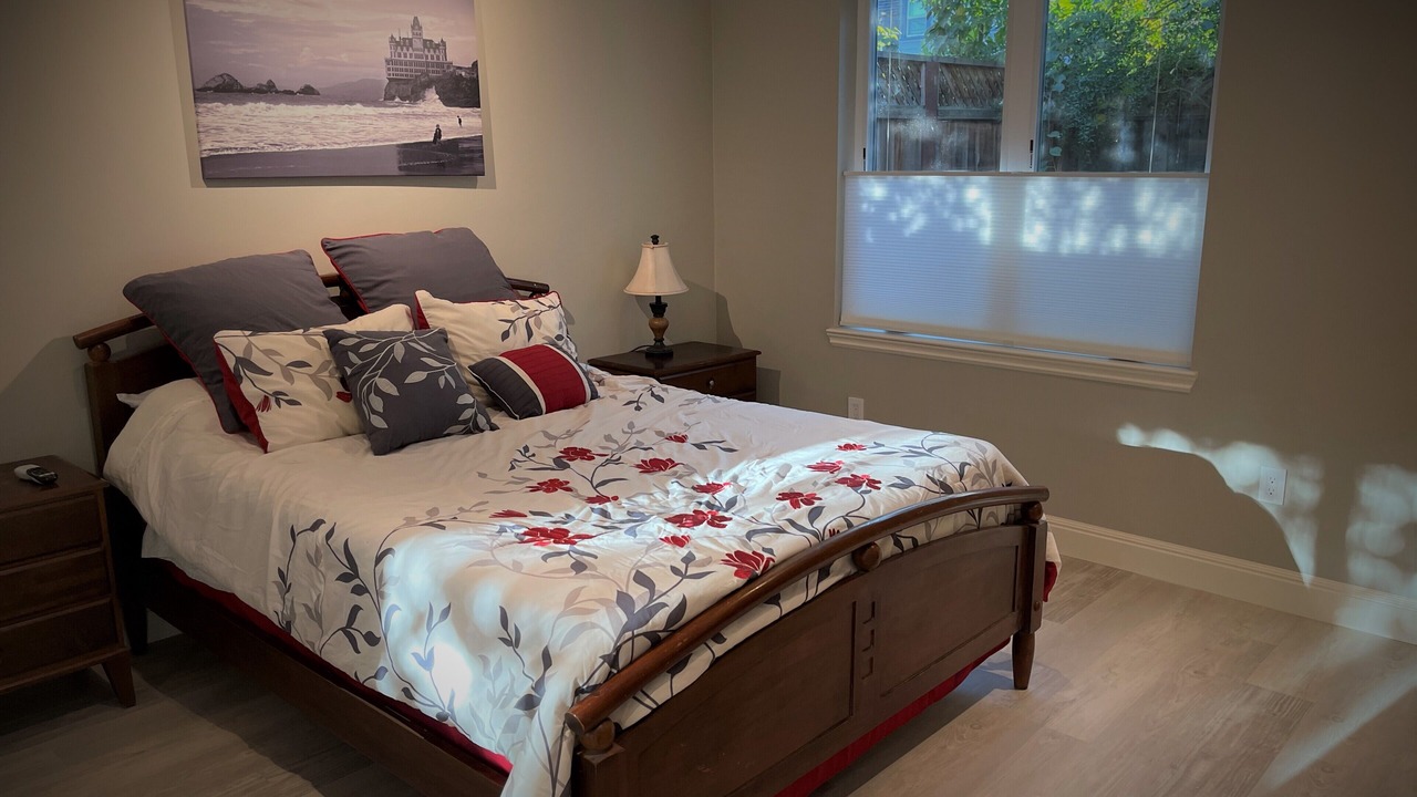 Photo of Bedroom in Willow Glen