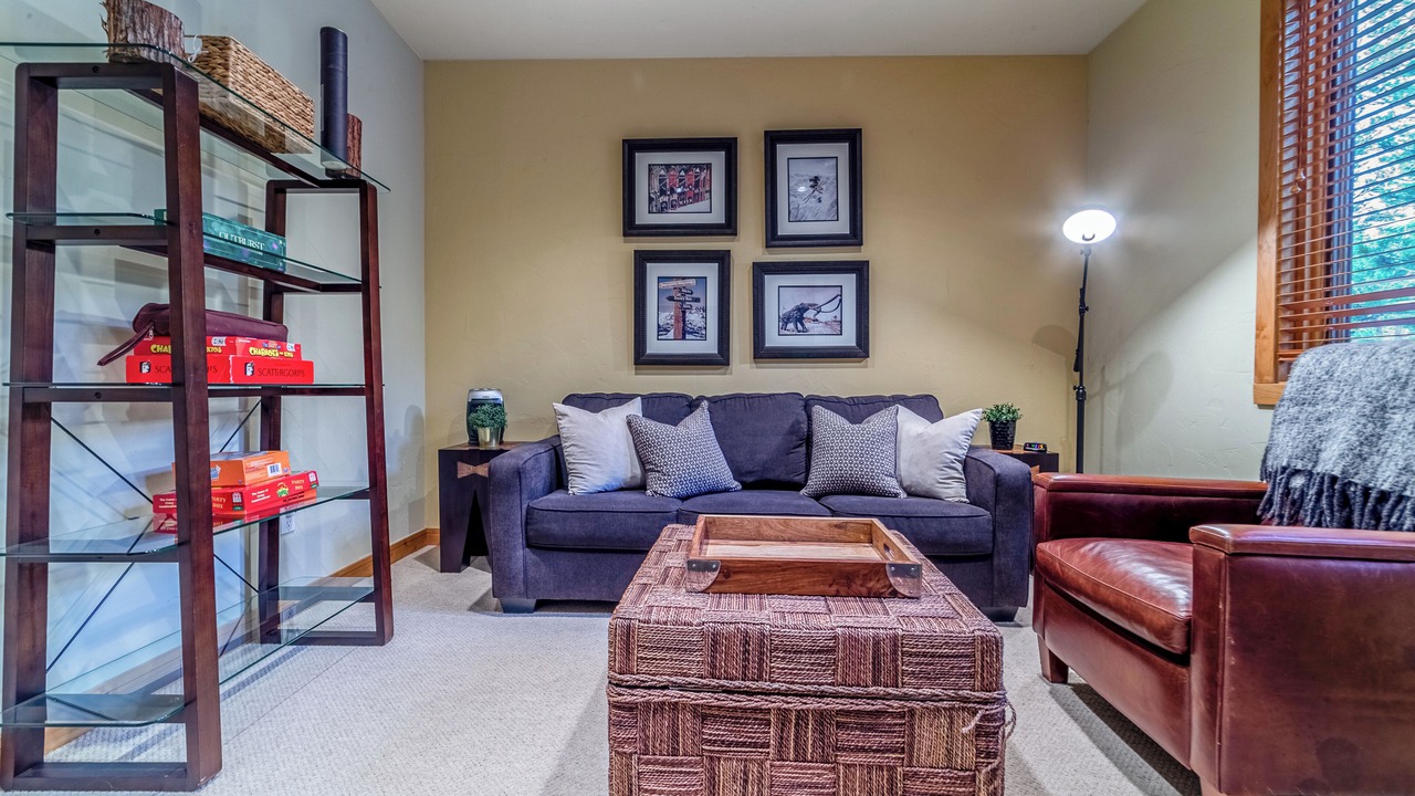 Photo of Livingroom in Woodwinds