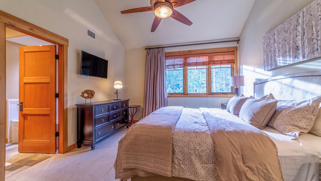 Photo of Bedroom in Woodwinds