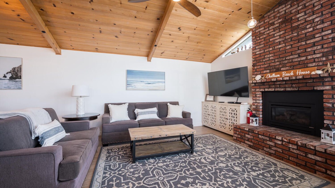Photo of Livingroom in San Simeon