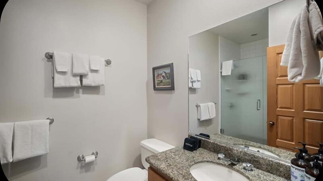 Photo of Bathroom in Mammoth Lakes