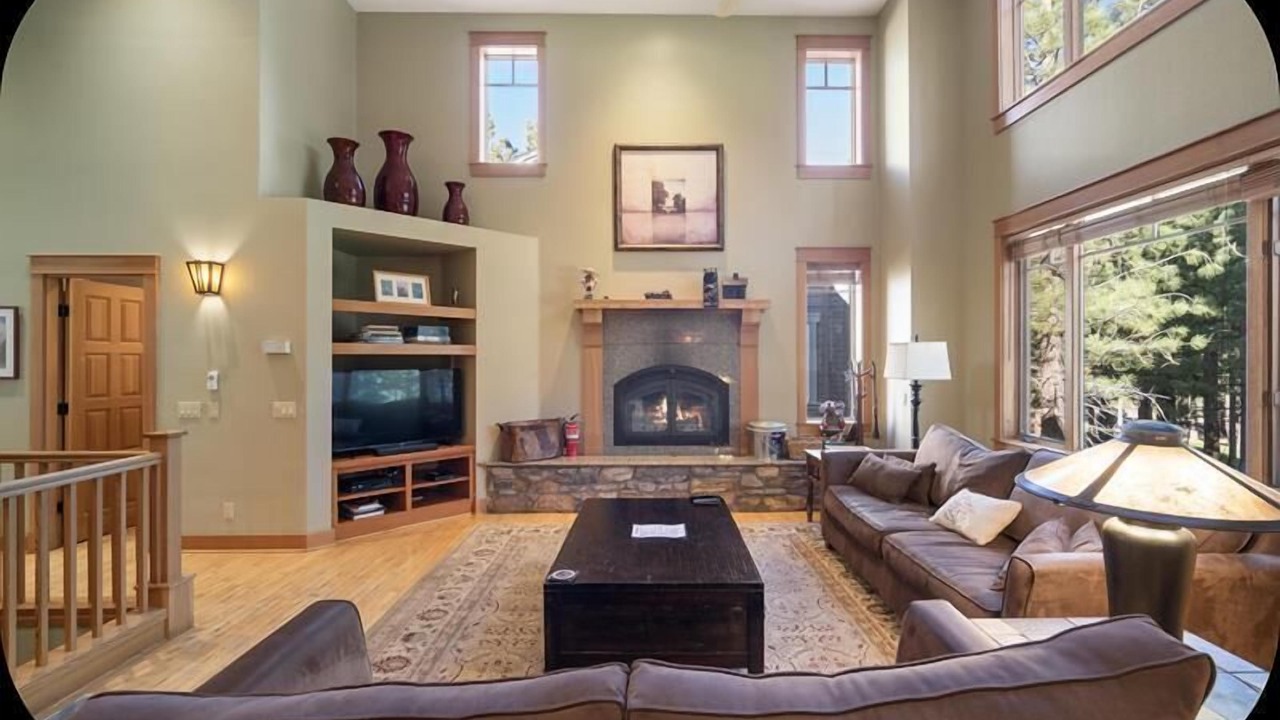 Photo of Livingroom in Mammoth Lakes