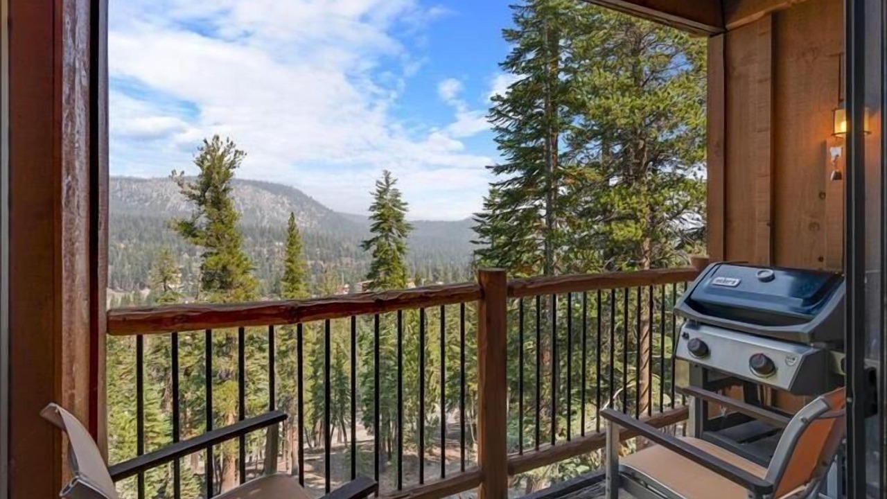Photo of Others in Mammoth Lakes