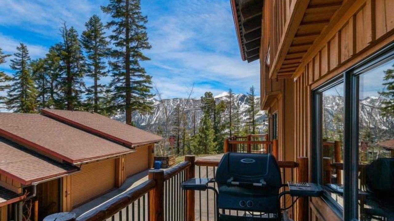 Photo of Others in Mammoth Lakes