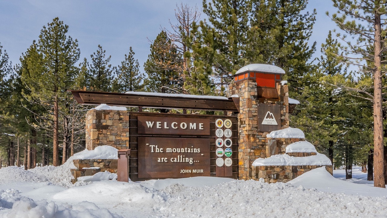 Photo of Outdoor in Mammoth Lakes