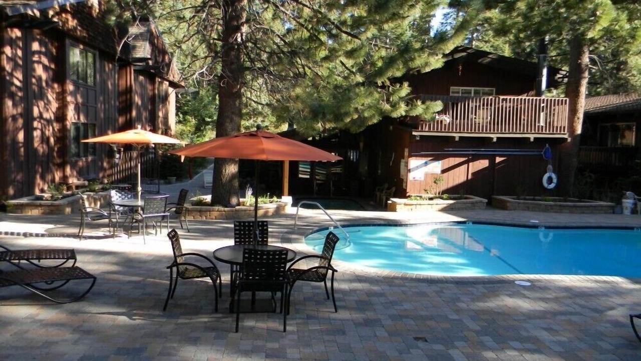 Photo of Outdoor in Mammoth Lakes