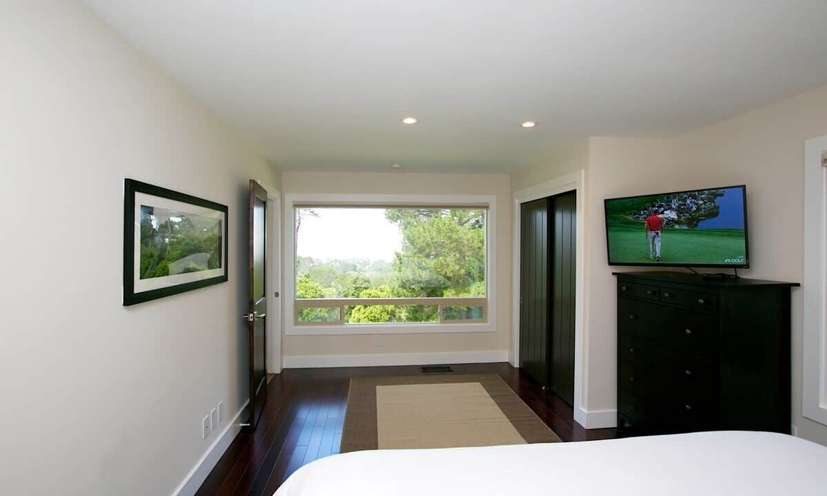 Photo of Bedroom in Monterey