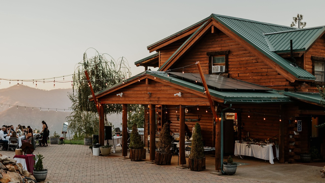 Photo of Outdoor in Groveland