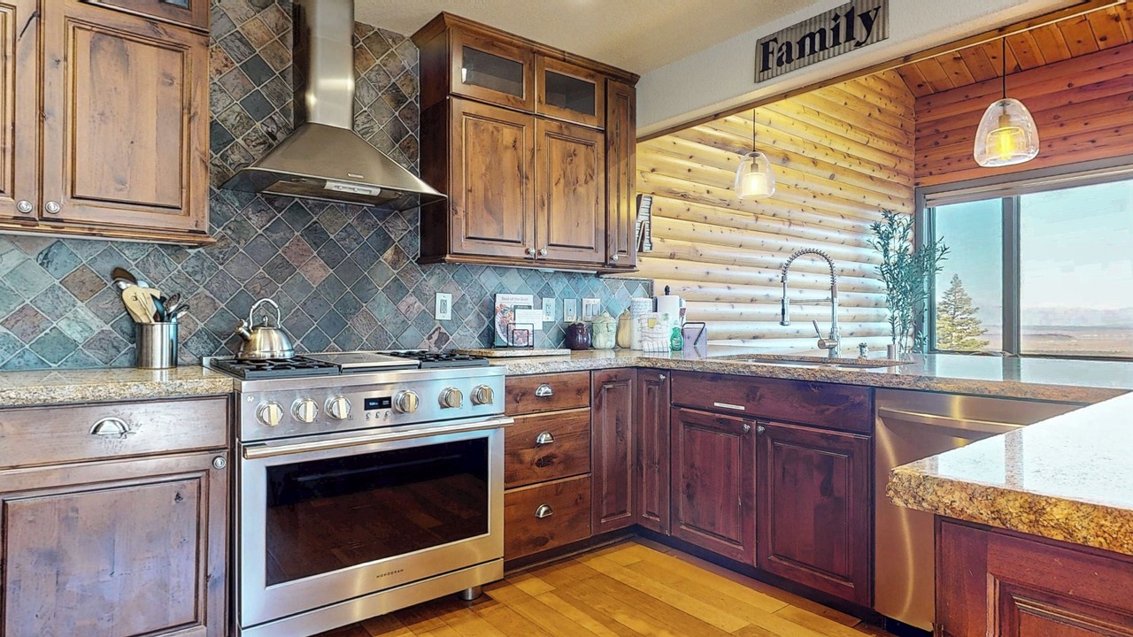 Photo of Kitchen in Mammoth Lakes