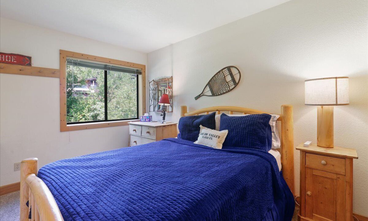Photo of Bedroom in Tahoe City