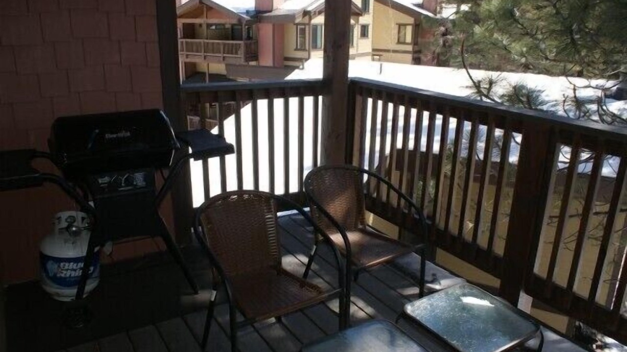 Photo of Patio Balcony in Mammoth Lakes