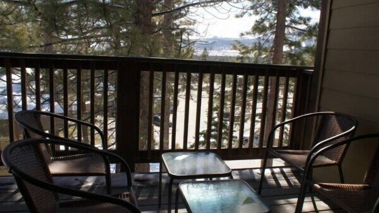 Photo of Patio Balcony in Mammoth Lakes