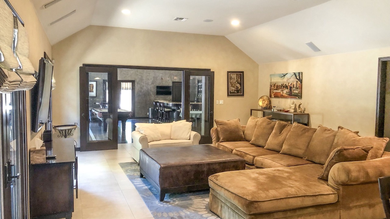 Photo of Bedroom in Northridge
