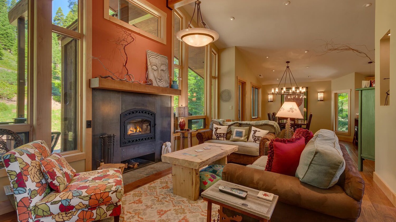 Photo of Livingroom in Tahoe City