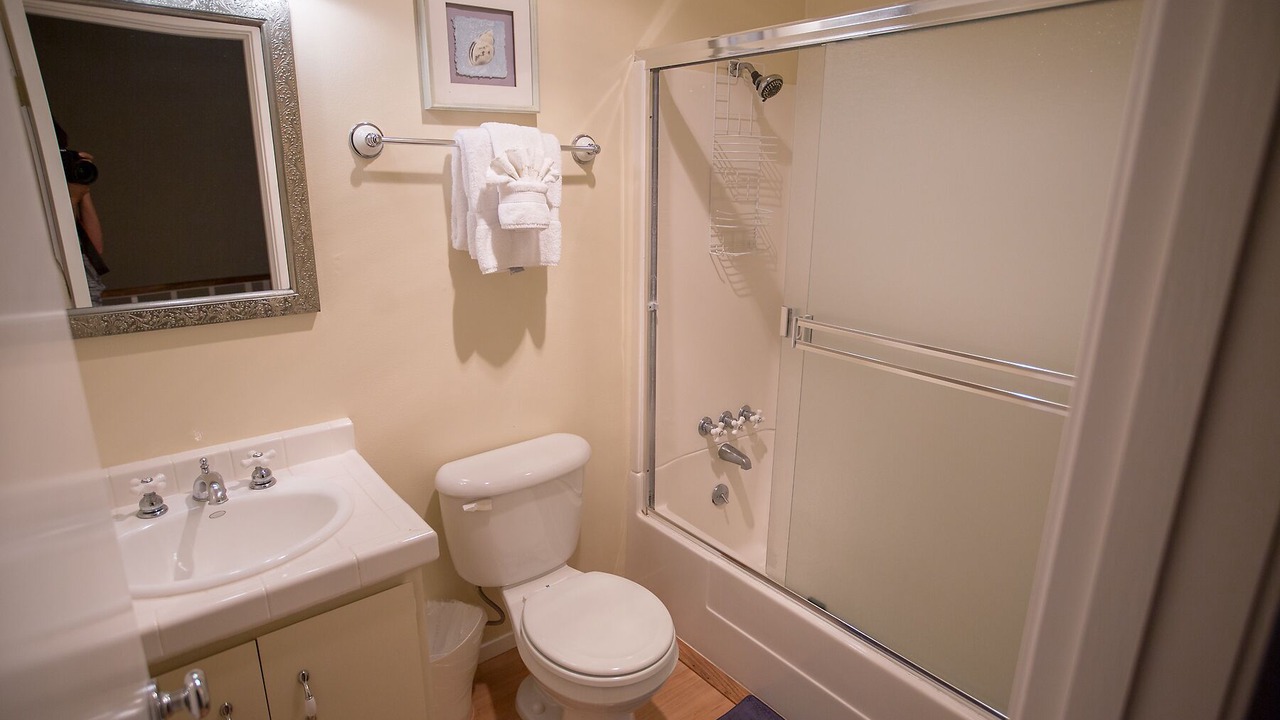 Photo of Bathroom in Watsonville