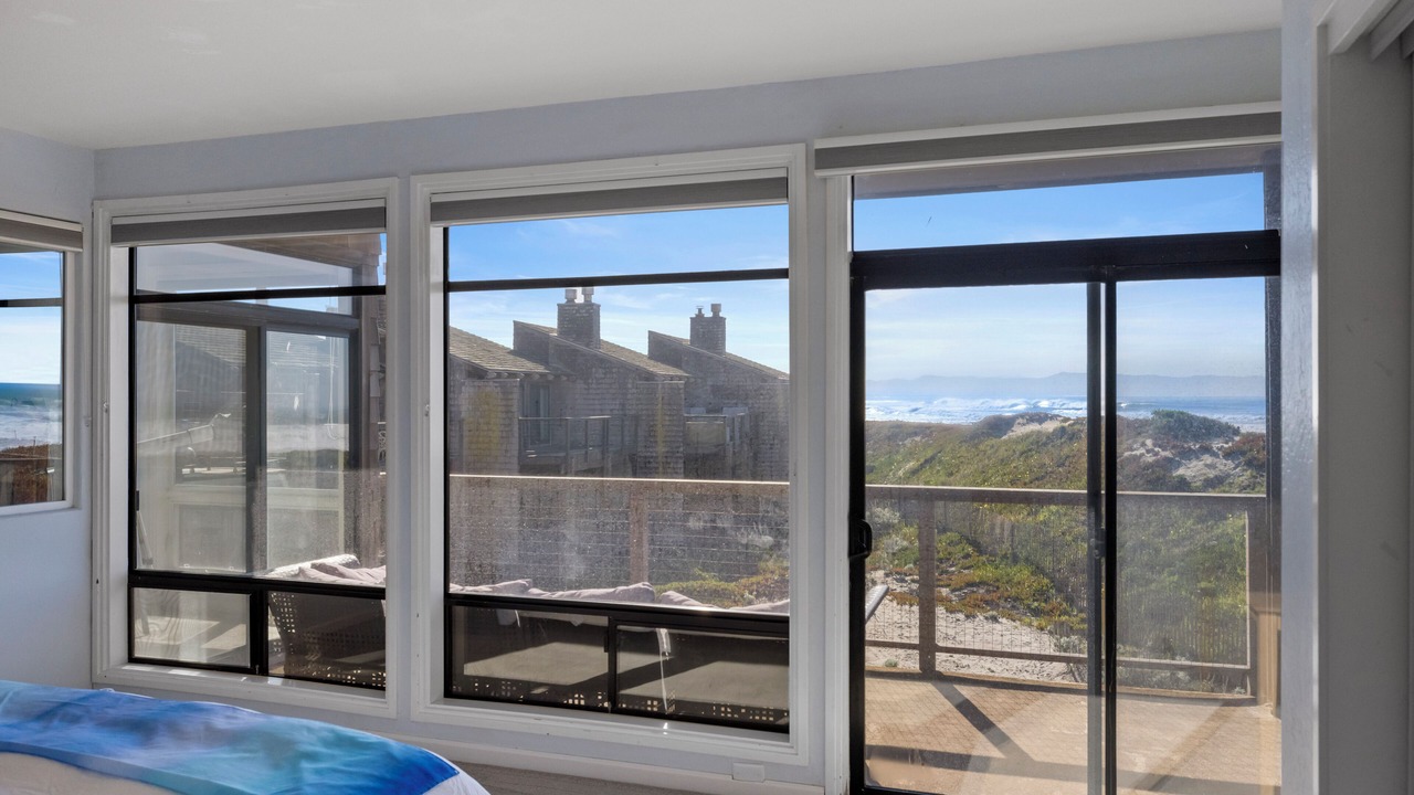Photo of Bedroom in Pajaro Dunes