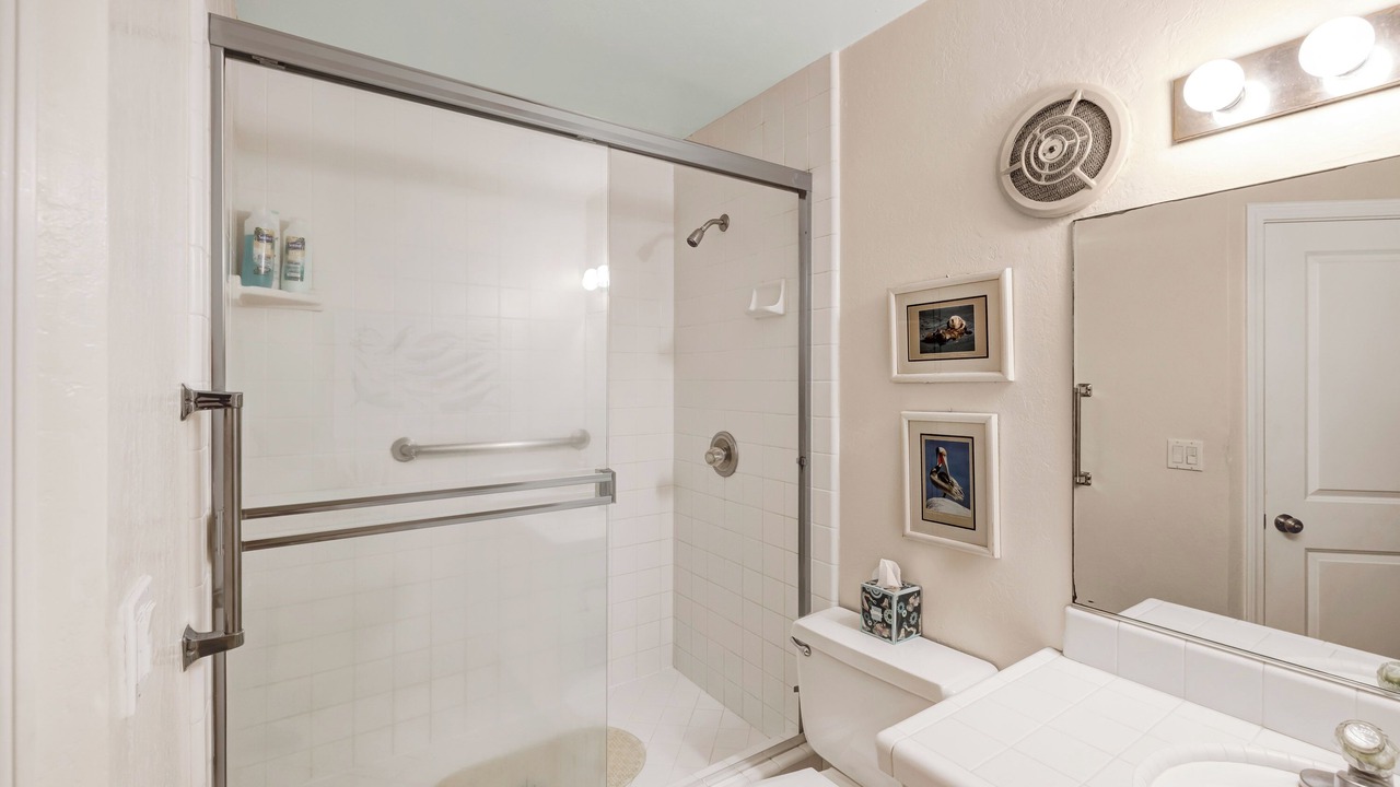 Photo of Bathroom in Pajaro Dunes