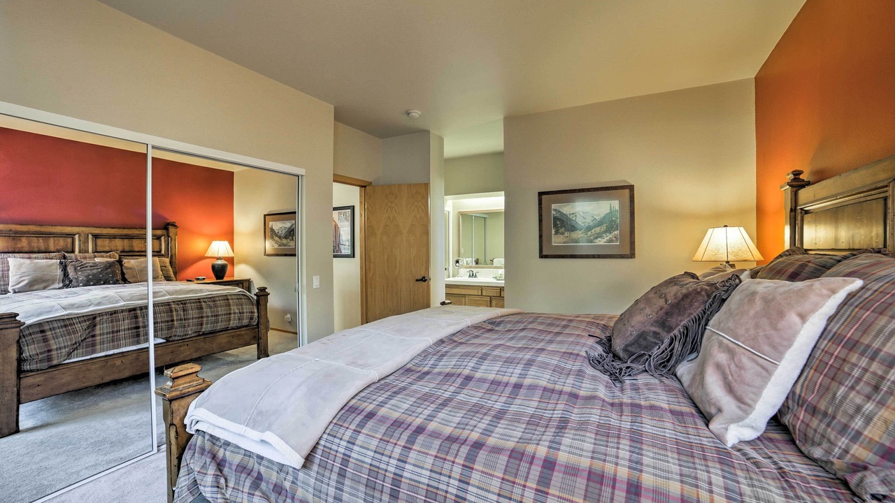 Photo of Bedroom in Mammoth Lakes