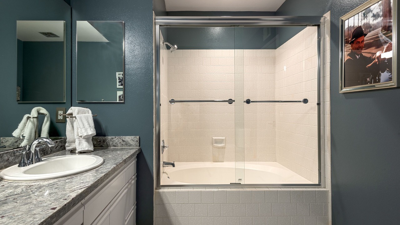 Photo of Bathroom in La Quinta