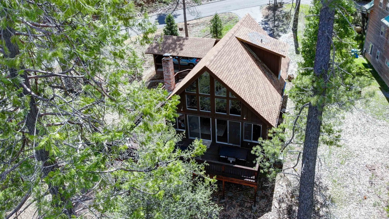 Photo of Outdoor in Groveland