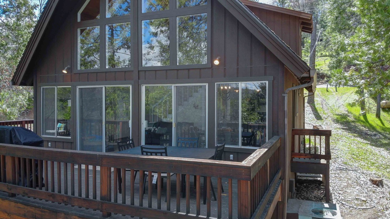 Photo of Outdoor in Groveland