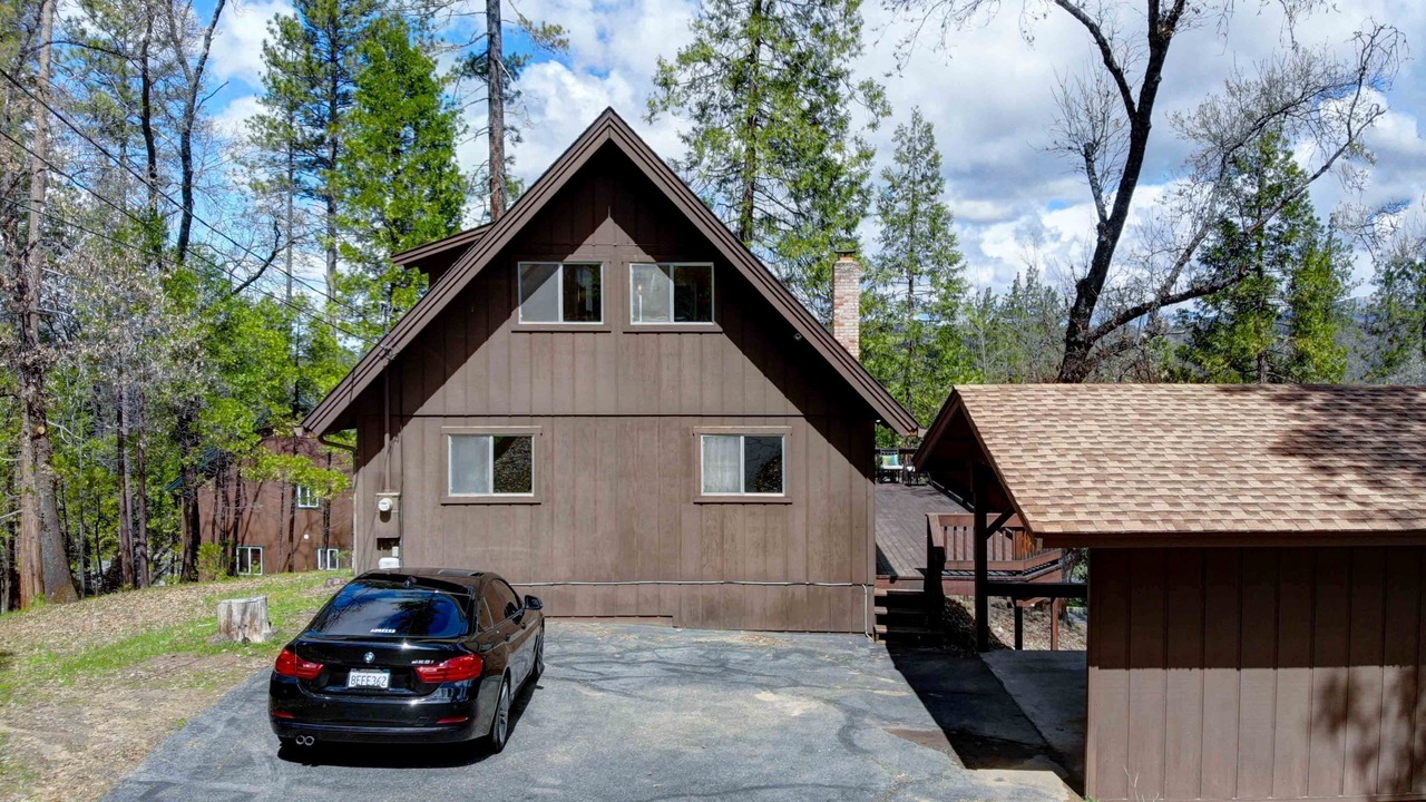 Photo of Outdoor in Groveland