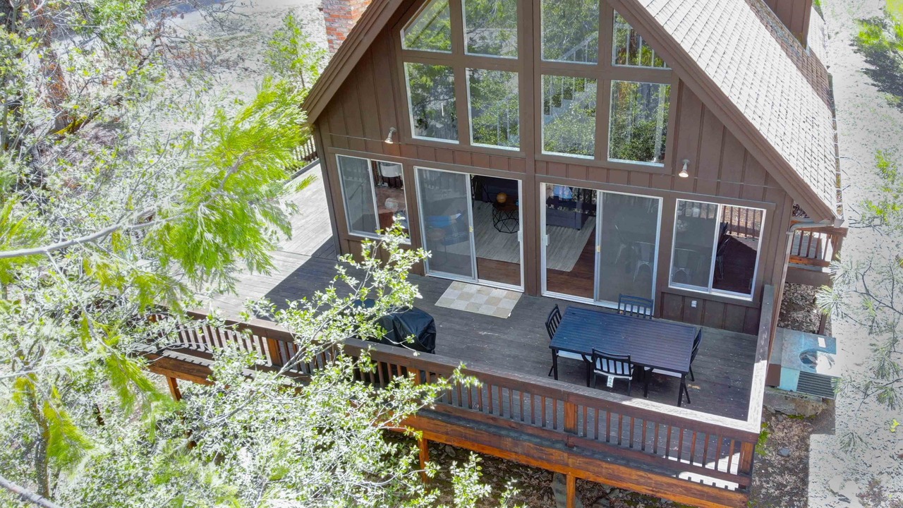 Photo of Outdoor in Groveland